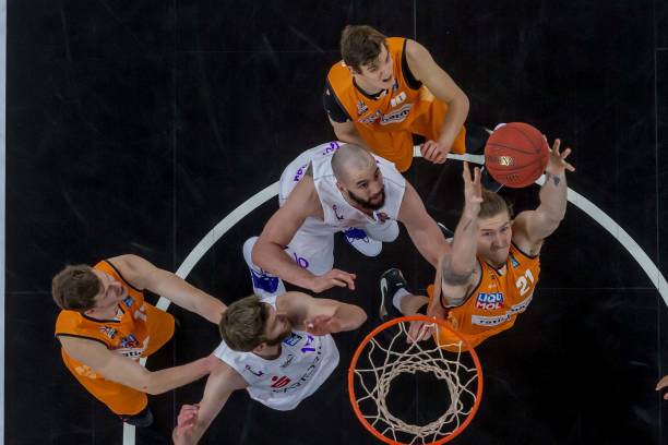 转会谈判的 转会谈判的