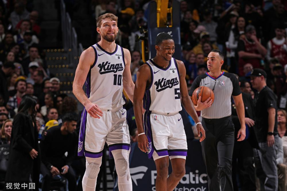 引擎中更容 引擎中更容